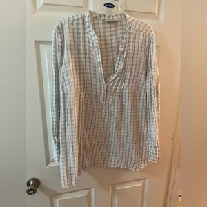 Like New Size 22 Loft Silver & White Blouse
